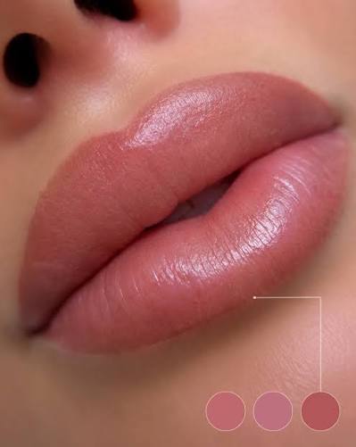 Dettaglio Labbra · Lip Blush, fotografia 3